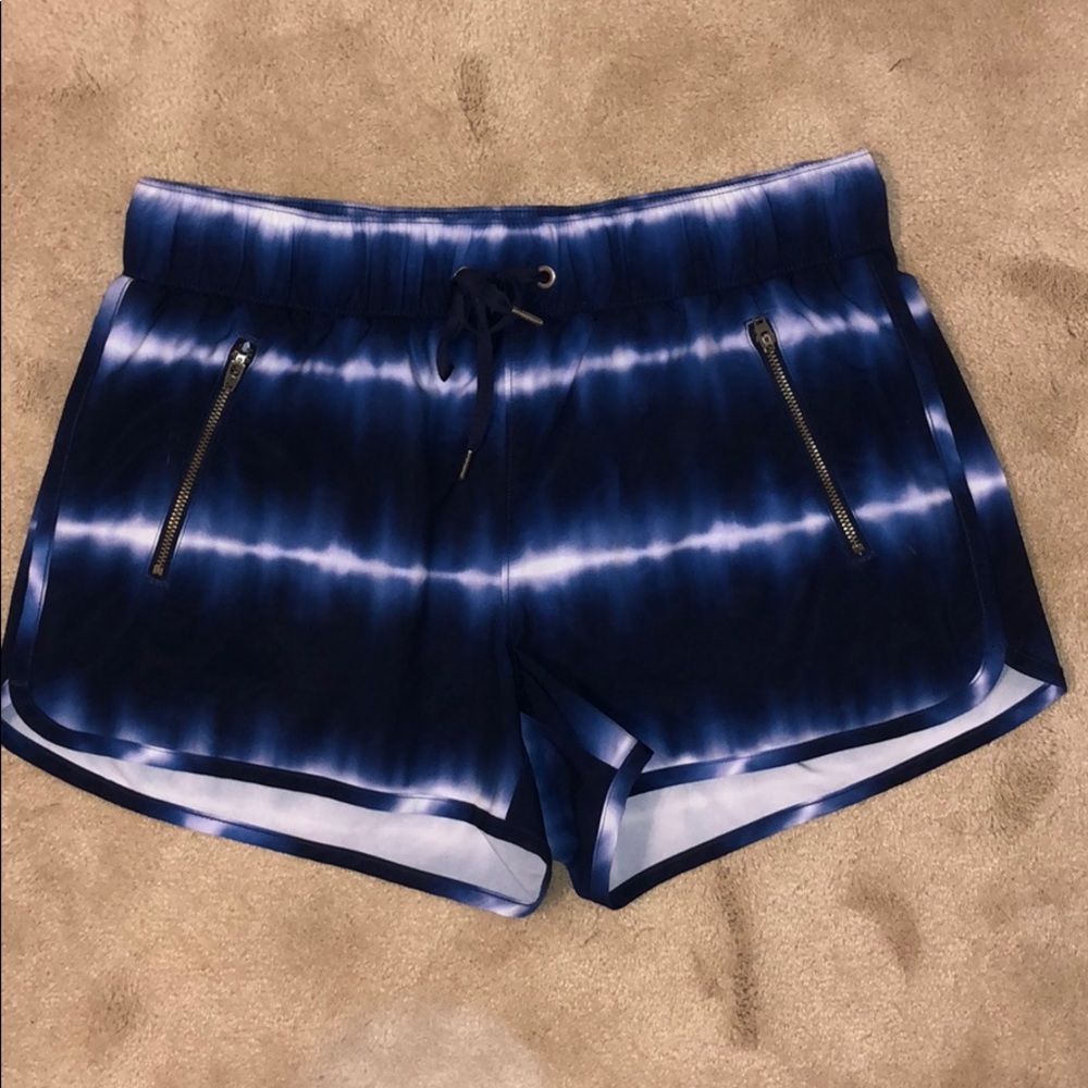 super cute athleta shorts